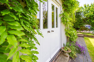 REAR GARDEN- click for photo gallery